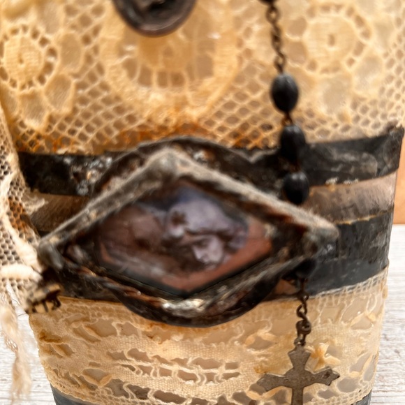 Mixed Media Vintage Bottle - Picture 5 of 8